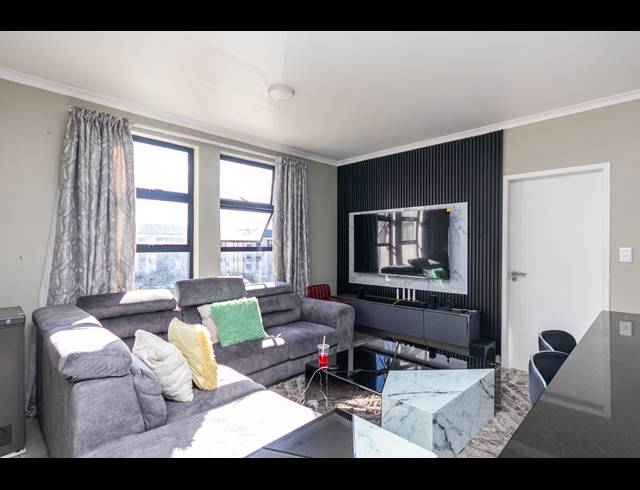 2 BEDROOM APARTMENT FOR SALE IN PARKLANDS